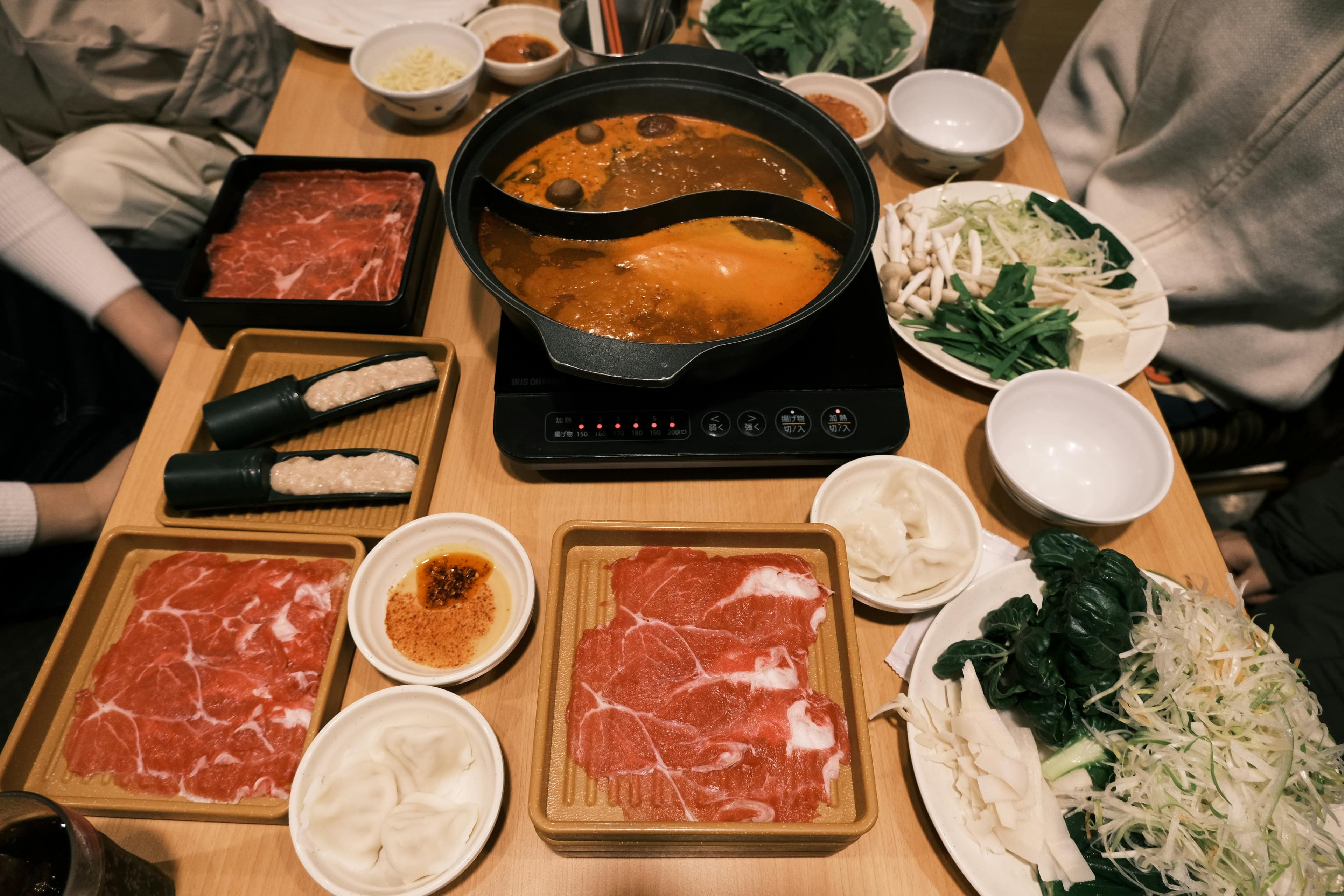 정통 충칭 훠궈 체험